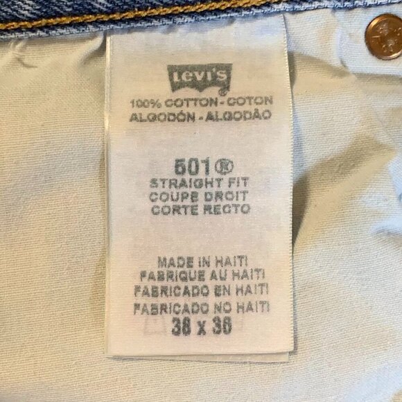 Levi's Men's 501 Classic 5 Pocket Cotton Denim Straight Leg Denim Jeans SIze 38 - Picture 7 of 13